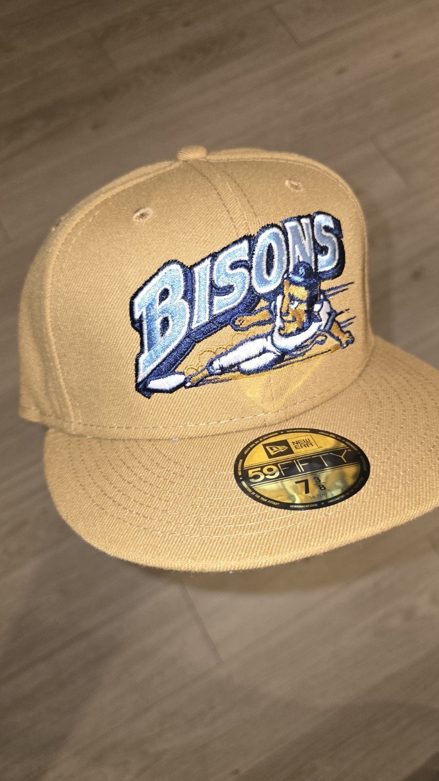 New Era Bisons Fitted Baseball Cap Beige/Tan Solid Men’s Size 7 3/8