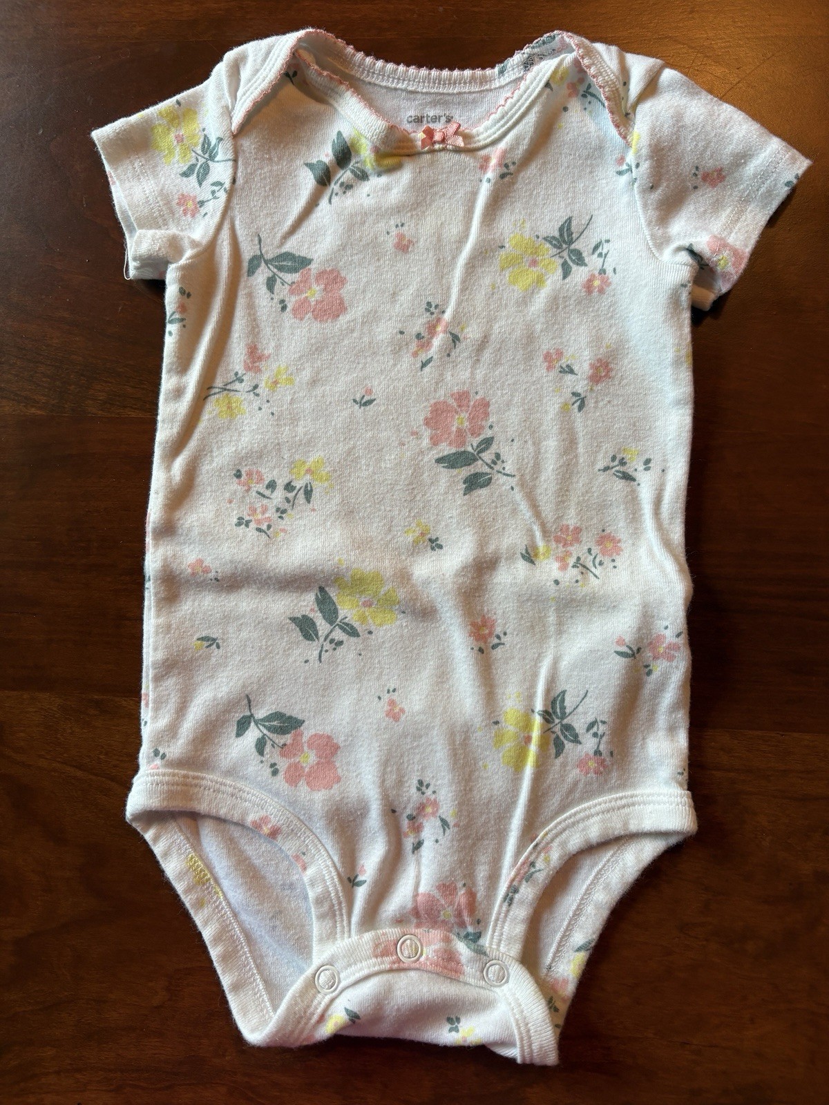 Lot of 7, Girls 12 month Summer body suits