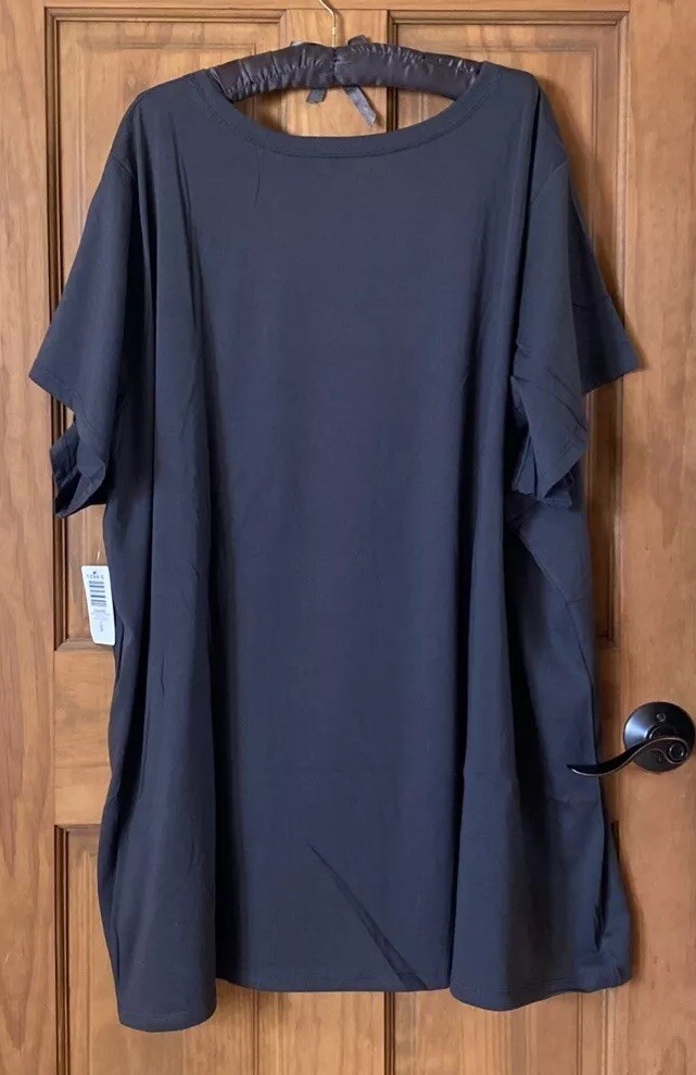 TORRID TEE SHIRT SHORT SLEEVE T SHIRT BLOUSE TOP 6 6X 6XL 30 NEW
