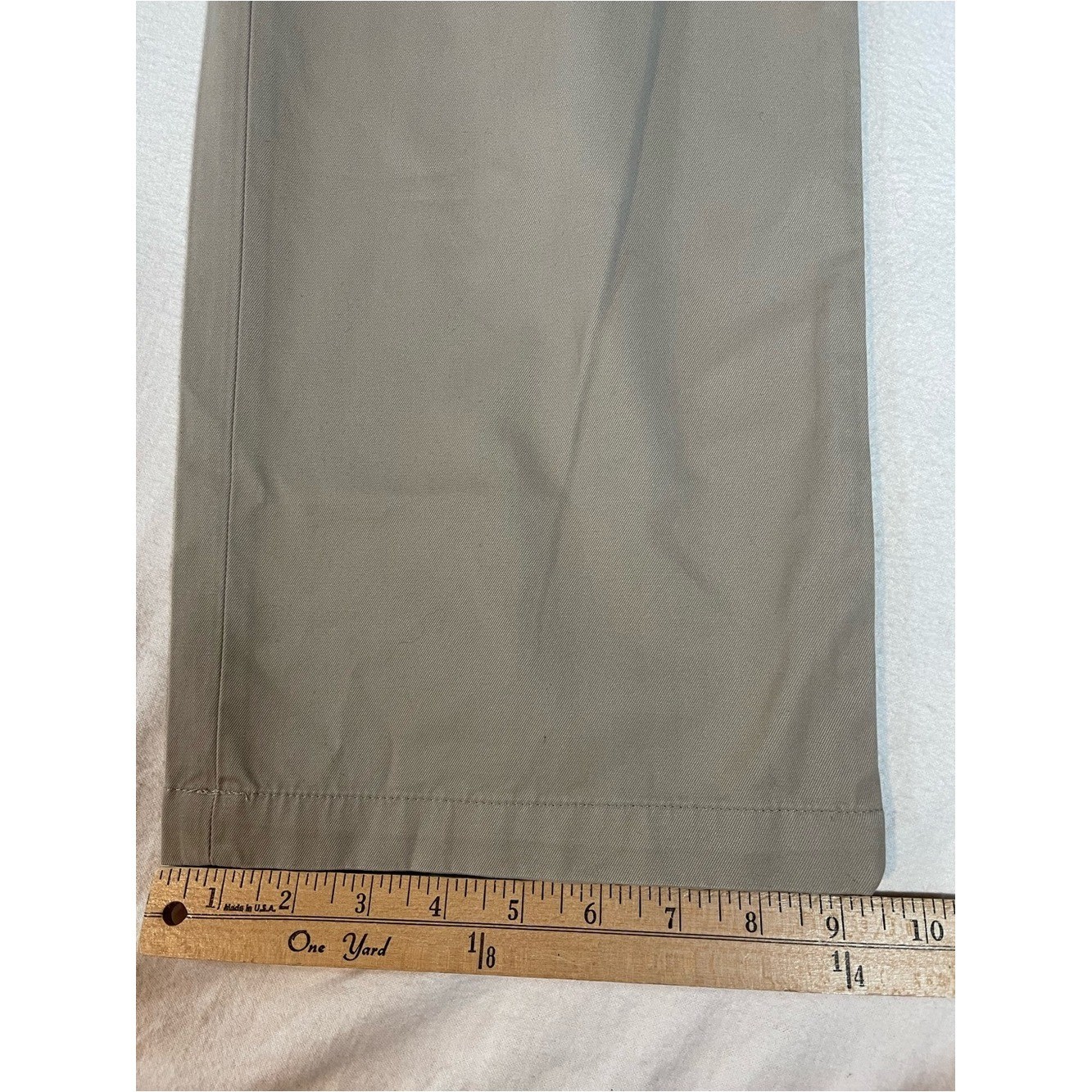 Banana Republic Dawson Chino 32×30 Relaxed Fit Men’s Tan Straight-Leg 100%Cotton