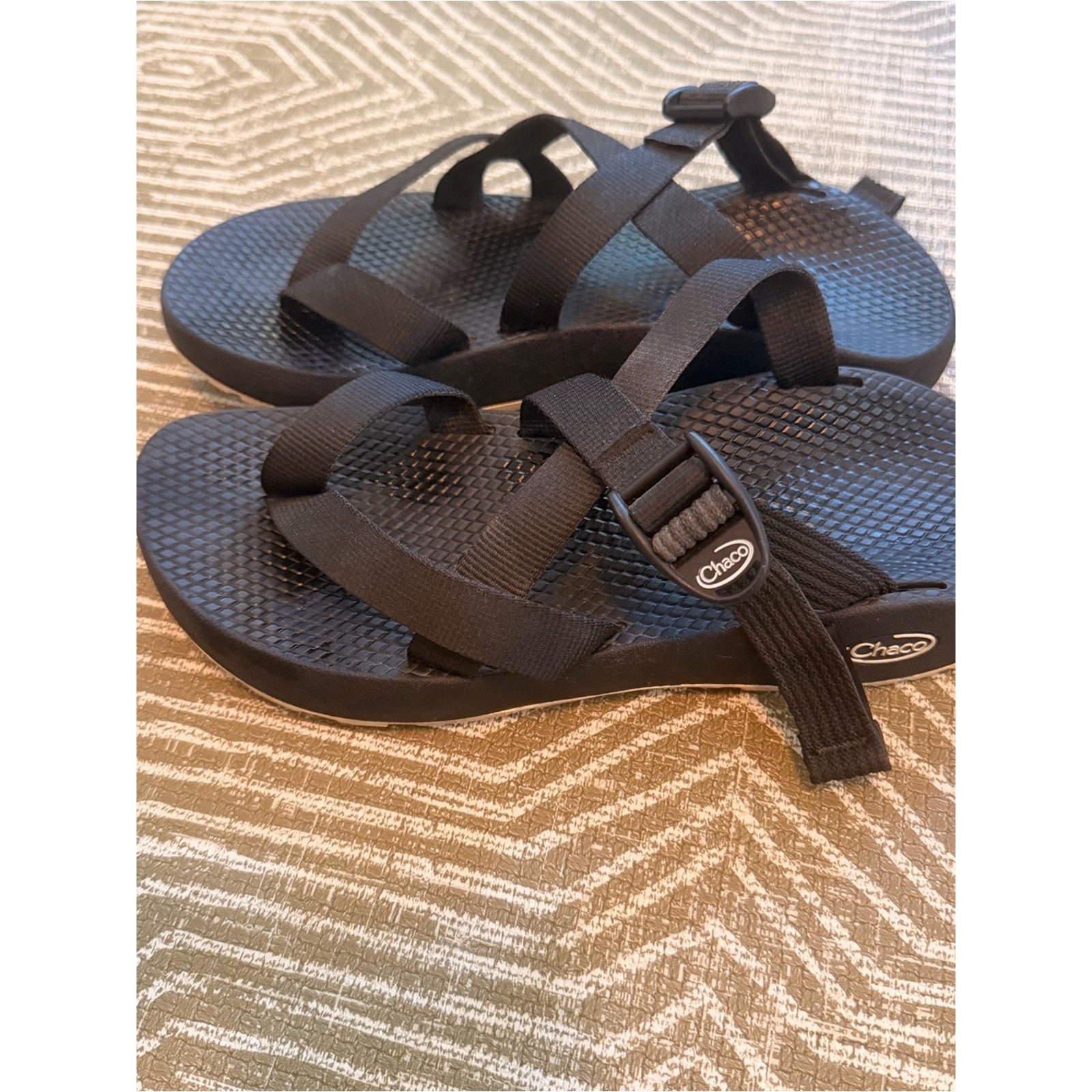 Chaco Z/Cloud Adjustable Sport Sandals Black Women’s Size 9