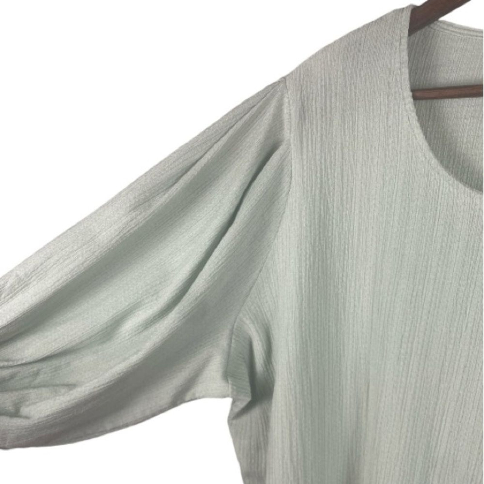 AVA & VIV light aqua top//1X