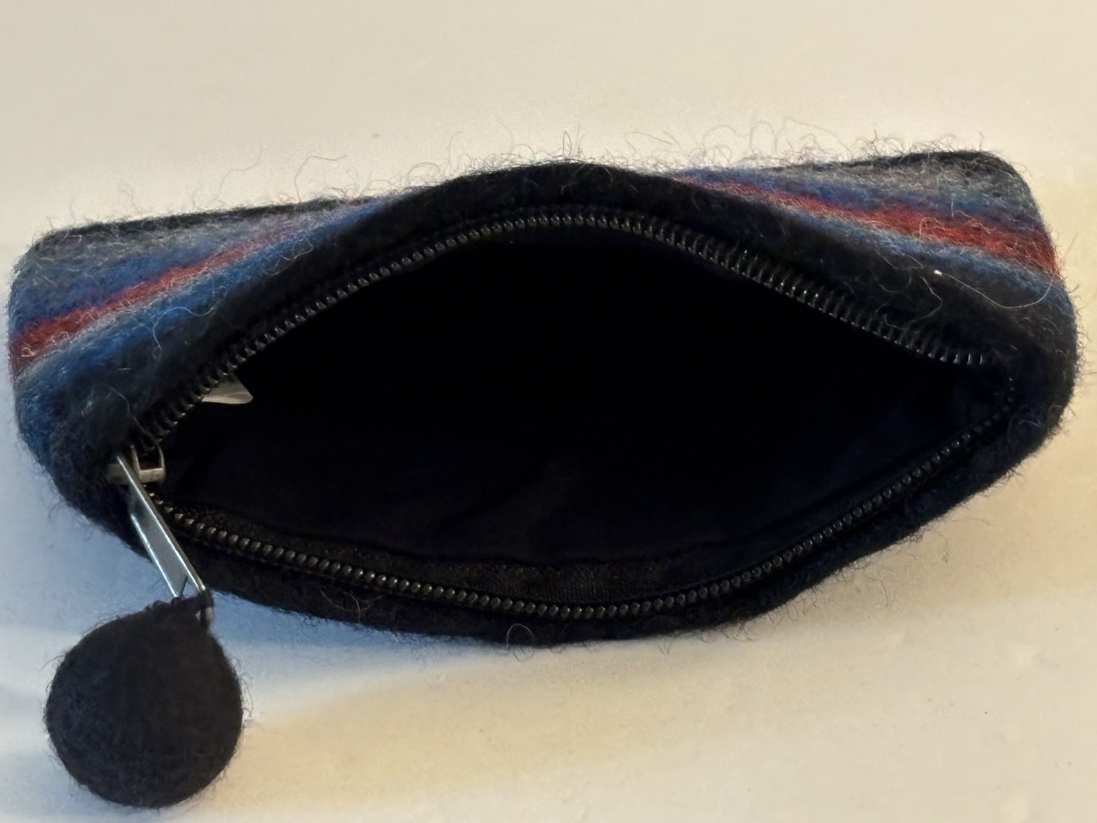 100% Wool Zip Change Purse Multicolor Stripes Made In Nepal 6.25″W x 4″H
