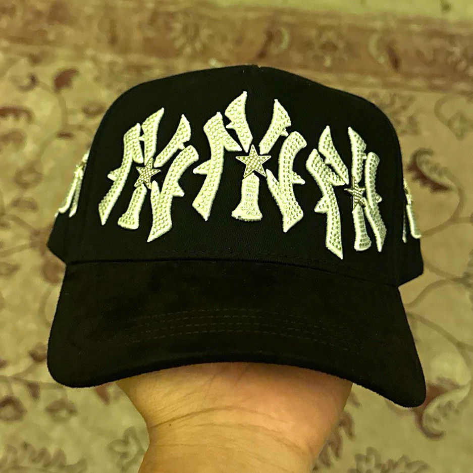 Star Hats Club “NY White All Around”