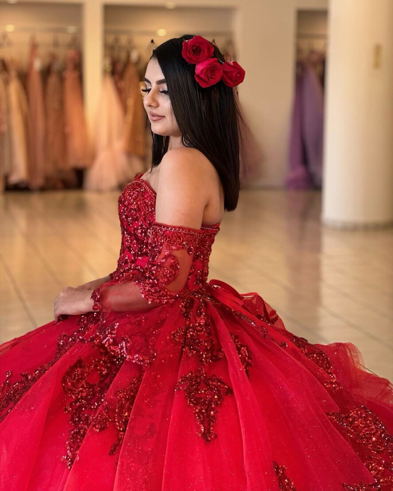 Red Quinceanera Dresses Sweetheart Detachable Sleeves Beaded Ball Gowns Sweet 15