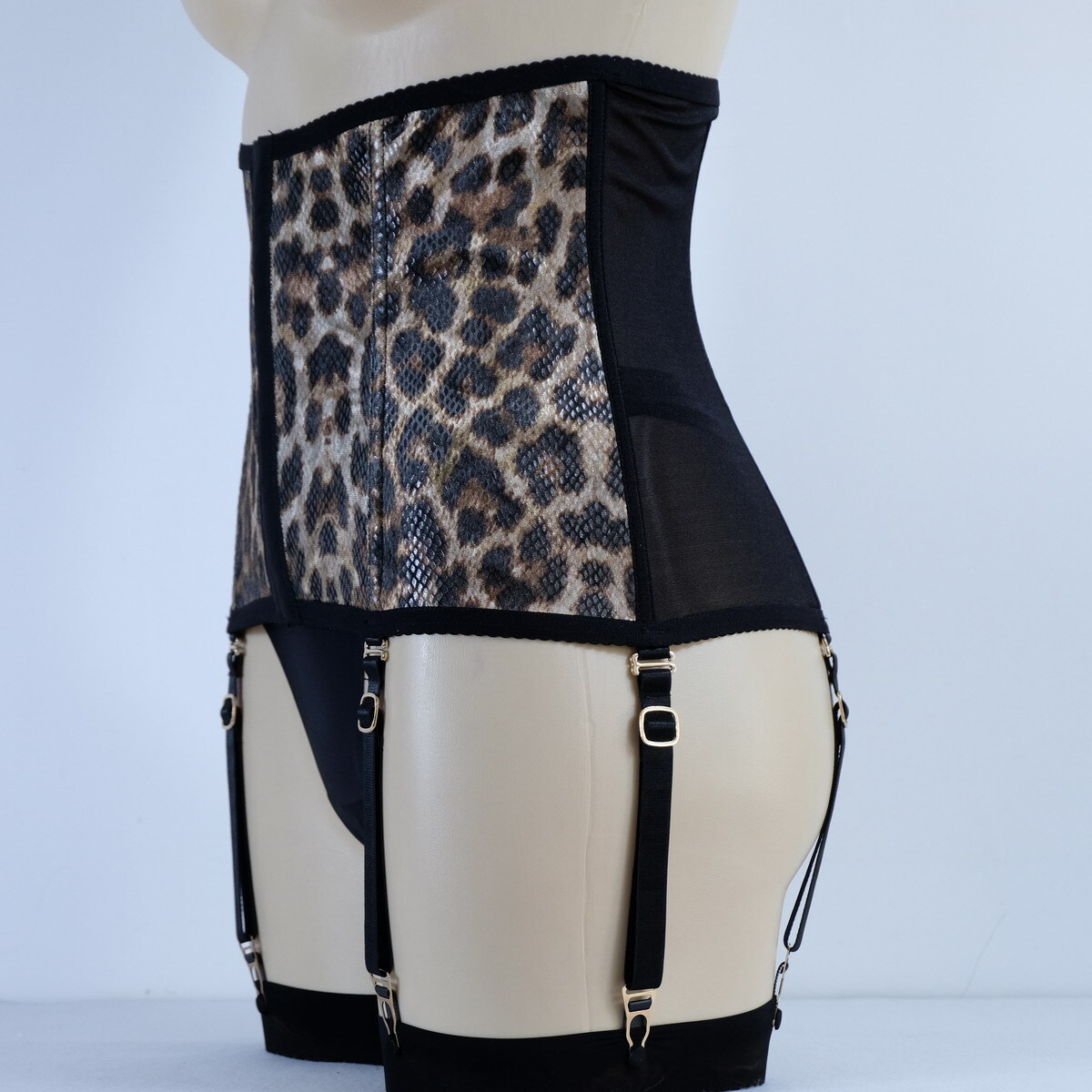 Luxallacki Mesh Pu Leopard Waist Cincher 6 Straps Garter Boned Shaping Corset