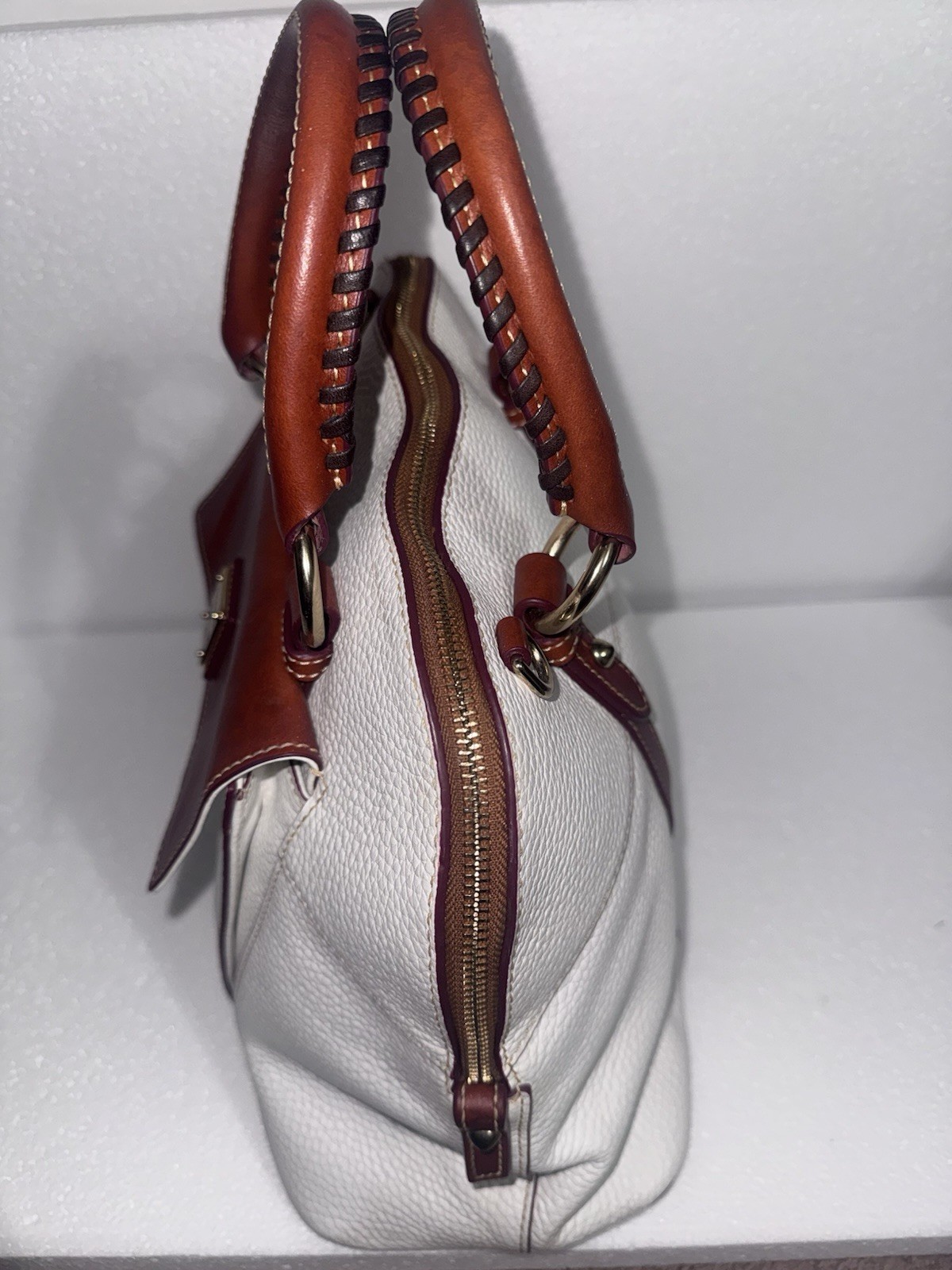 Dooney & Bourke White/Brown Leather Top Handle Zip Bag Red interior