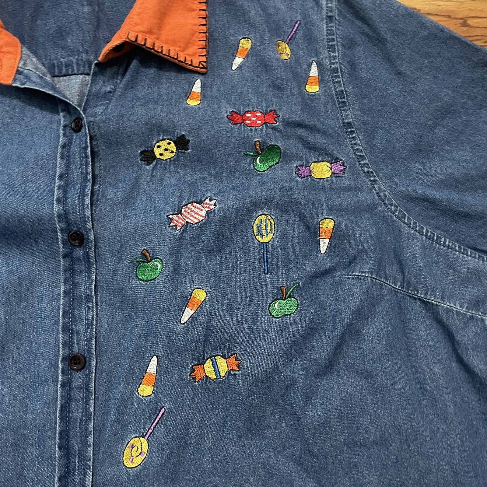 White Stag Plus Halloween Denim Shirt Womens 26W 28W Button Up Embroidered Fall
