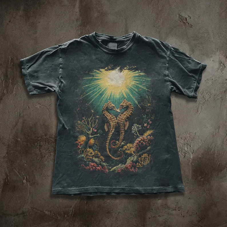 Vintage Seahorse Aquarium Comfort Tee Ocean Marine Sea Life