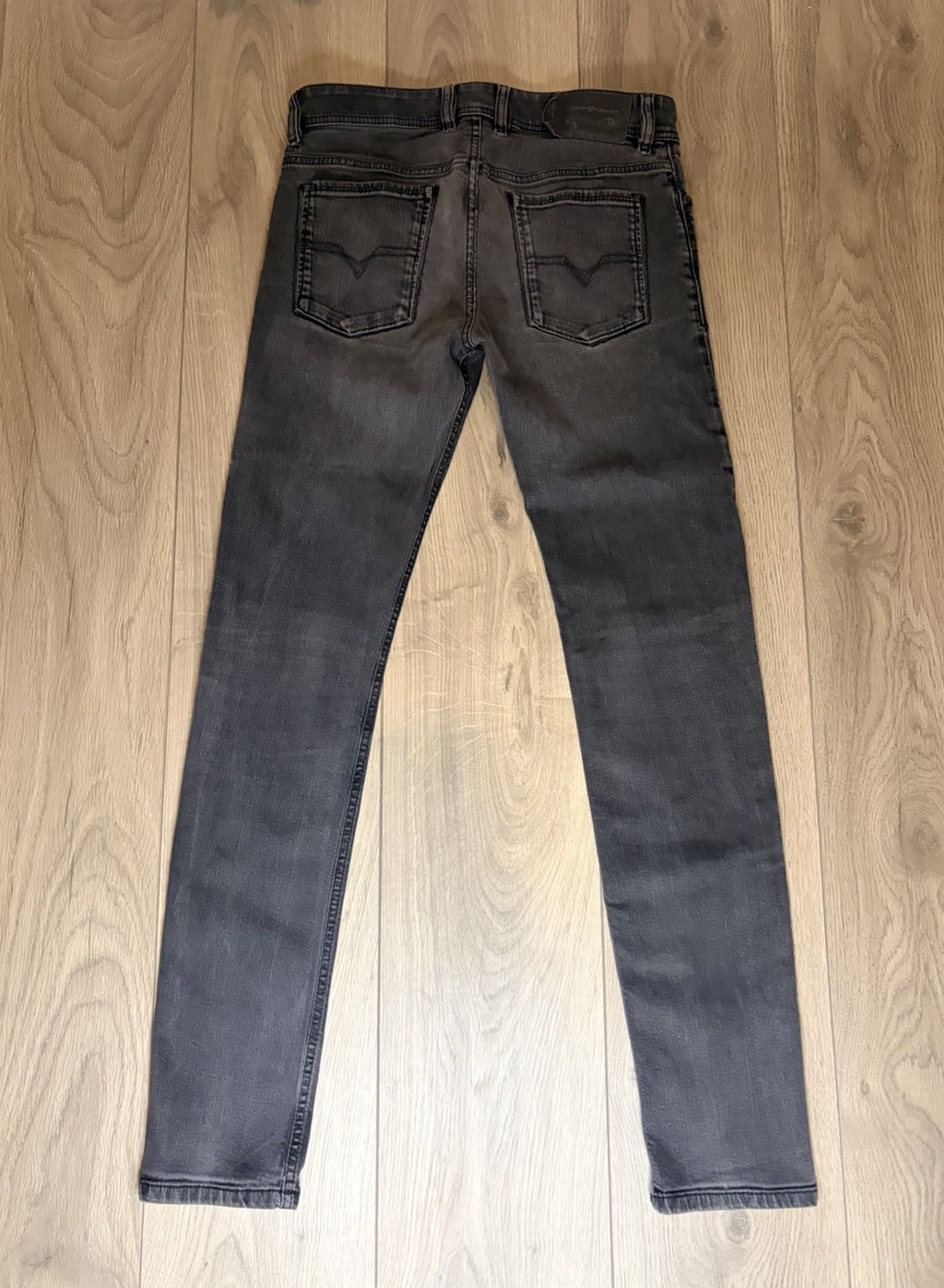 Men’s Diesel Sleenker Jeans 0886Z Stretch Skinny Slim Denim W29 X L32 Black