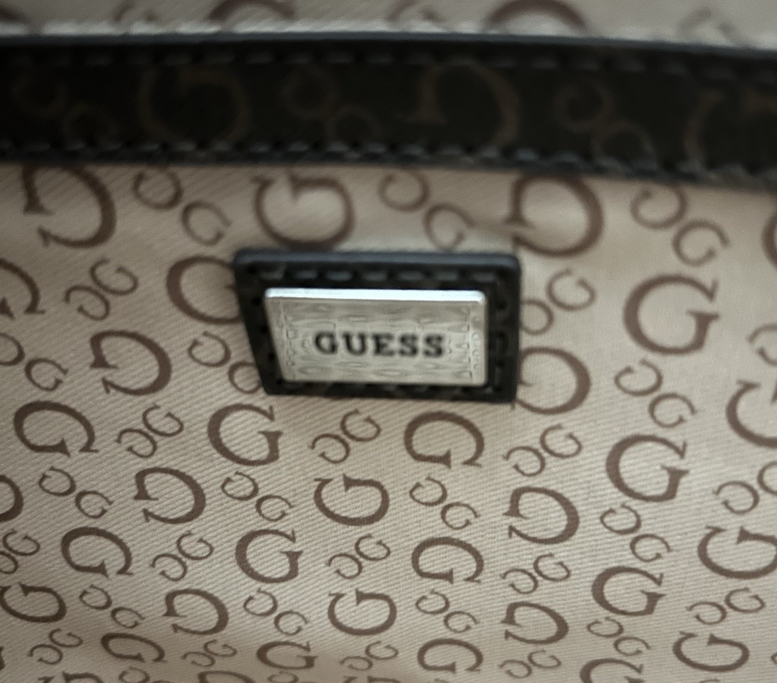 GUESS Brown Logo Tote Bag Zip Top Double Handles Silver Hardware Inner Pockets