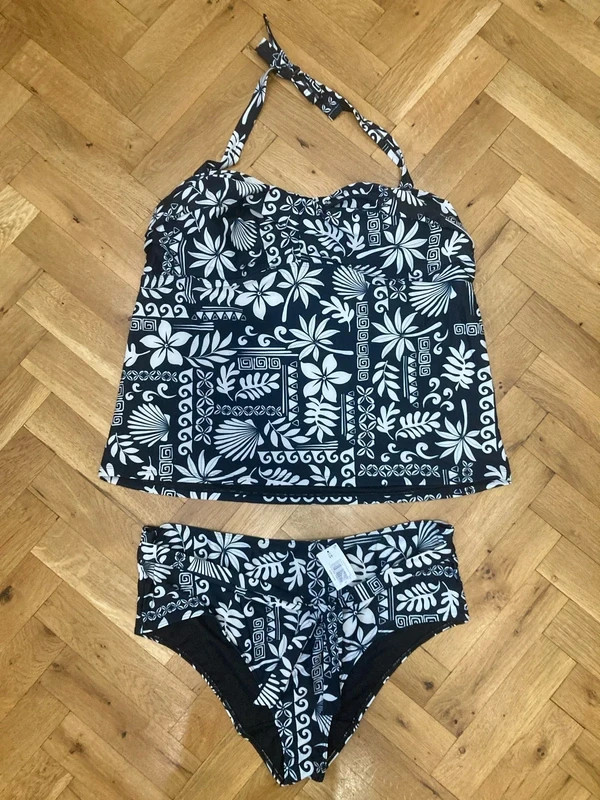 Matalan BNWT black shell floral print padded tankini set summer holiday (38)