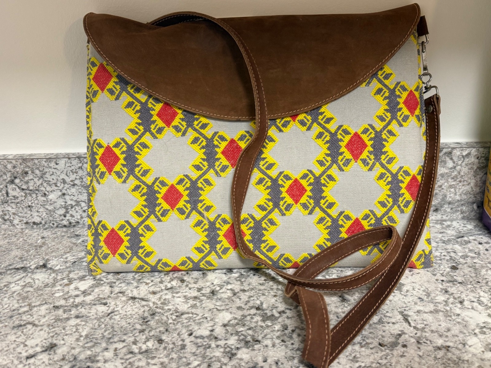 nena and co laptop bag holds 17 inch laptop