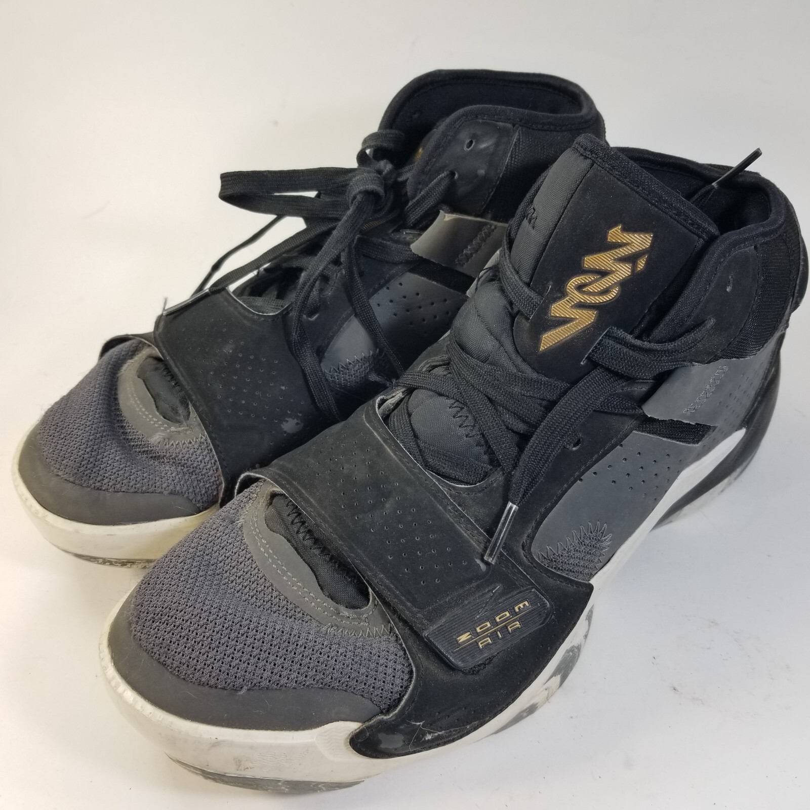 Nike Shoes Mens Size 10 Air Jordan Zion 2 Athletic Sneaker Black Cushioned