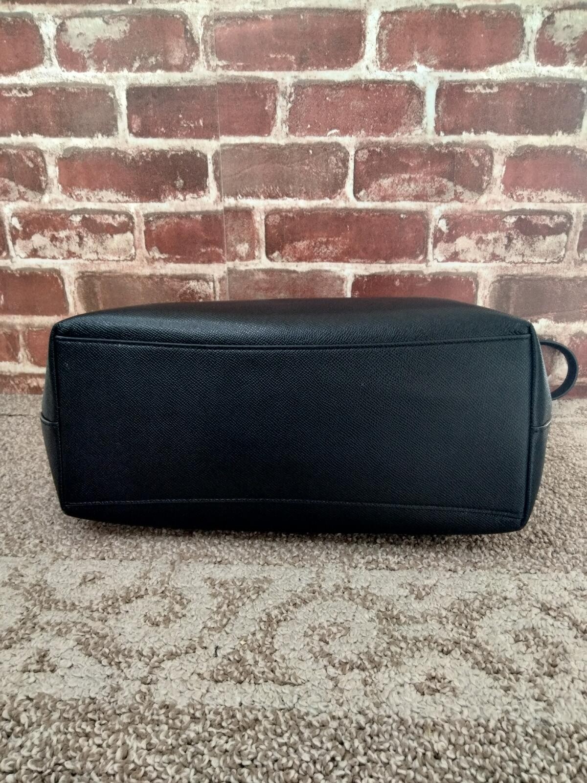 Coach Gallery Tote Black Pebble Leather – Zip Shoulder Bag Travel Purse F79608