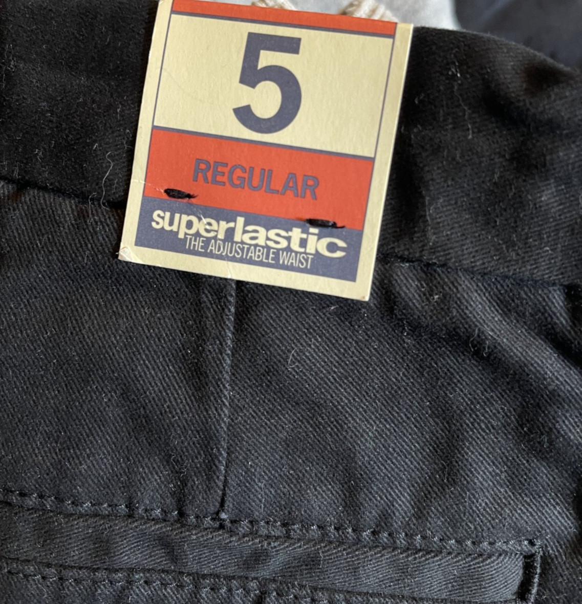 New With Tags Gap Kids Boys Classic Stain Resistant Navy Pants sz 5 reg.