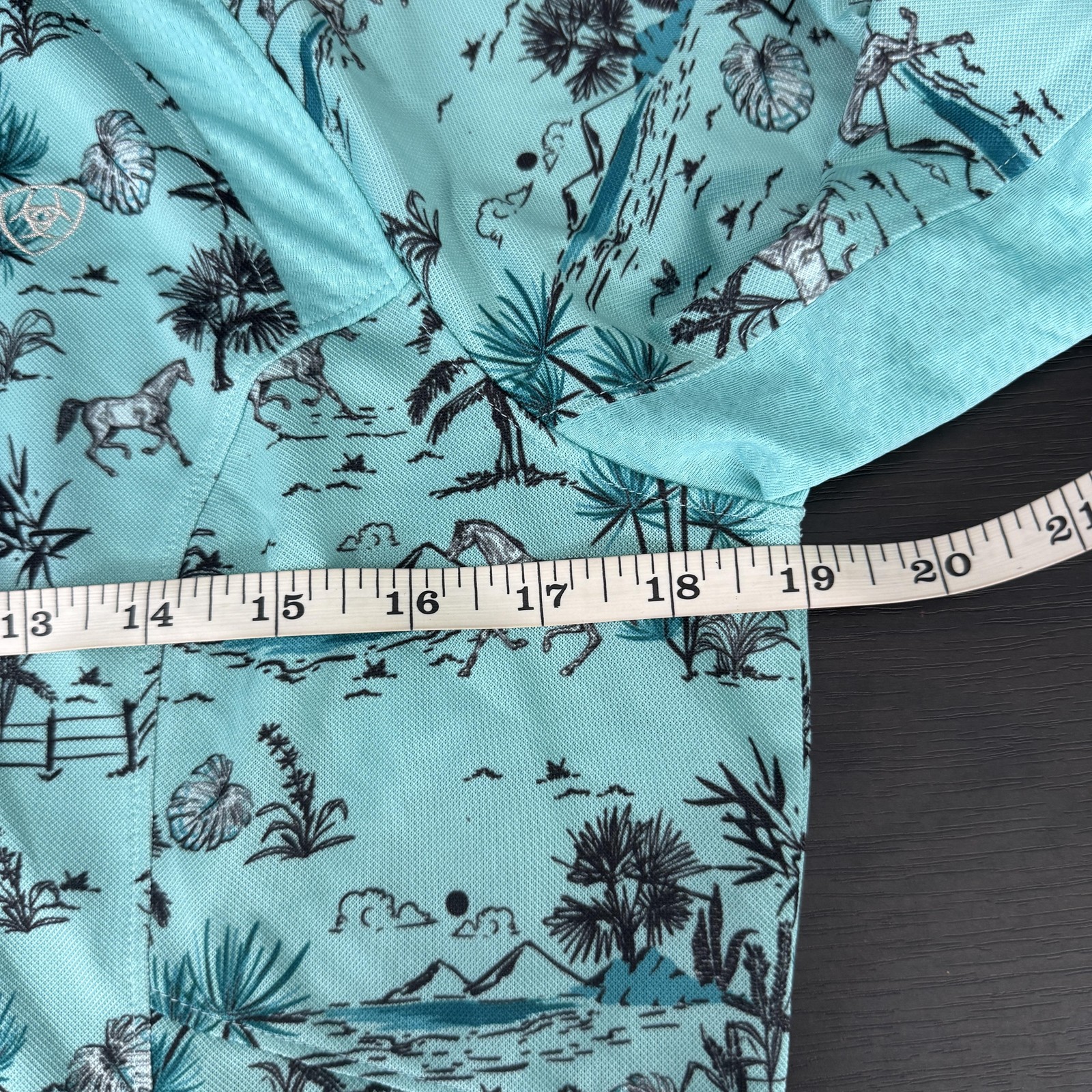 Ariat Sunstopper 2.0 Quarter Zip Shirt Women Medium Horse Tropical Western Print
