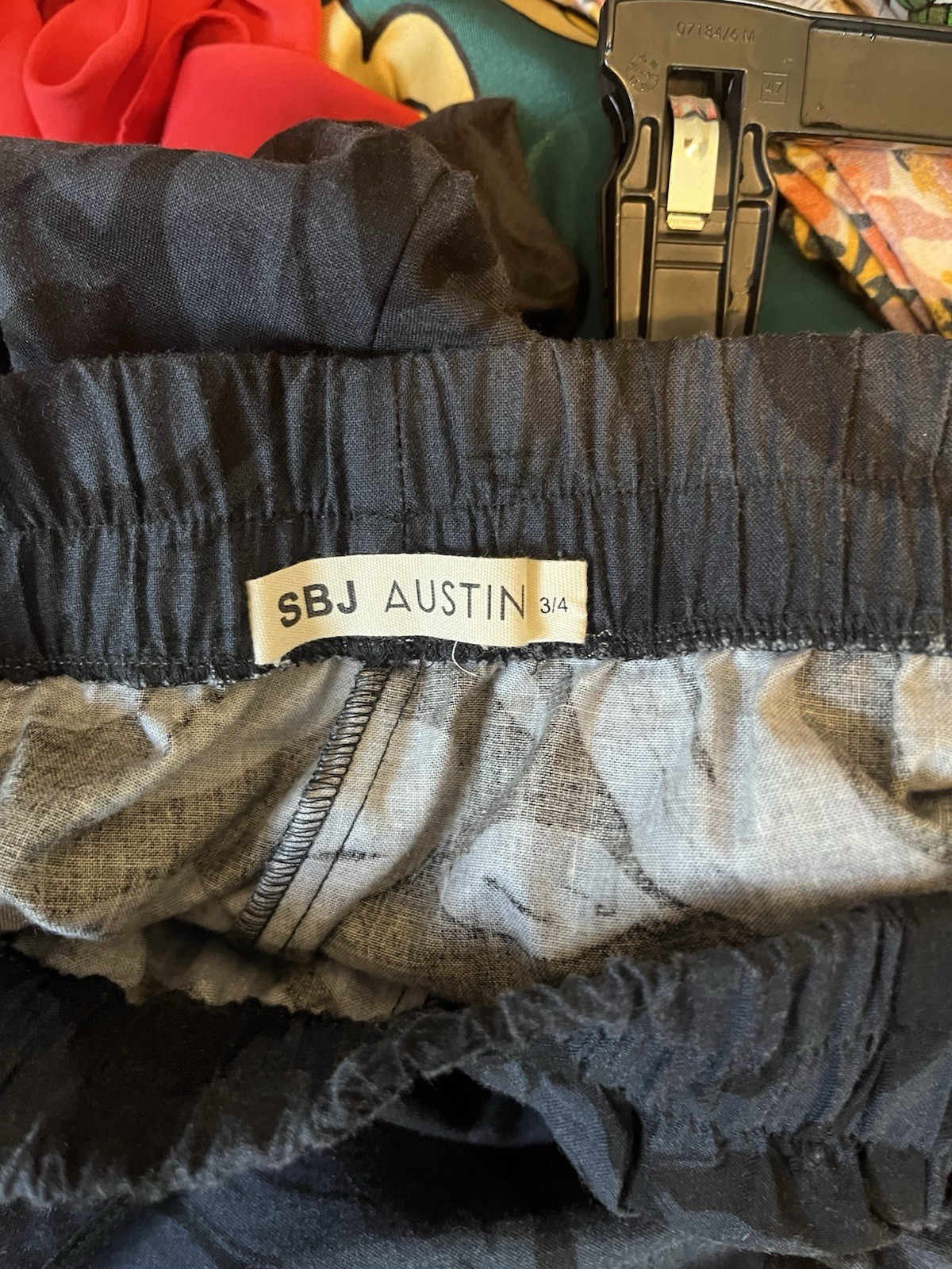 SBJ Austin Sandy Pants 3-4 Blue Black Abstract Print Wide Leg Cropped Lagenlook