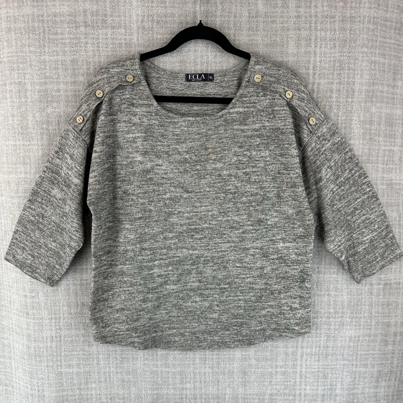 ECLA Blouse Womens XL Gray 3/4 Sleeve Round Neck Button Accent Stretch Fleece