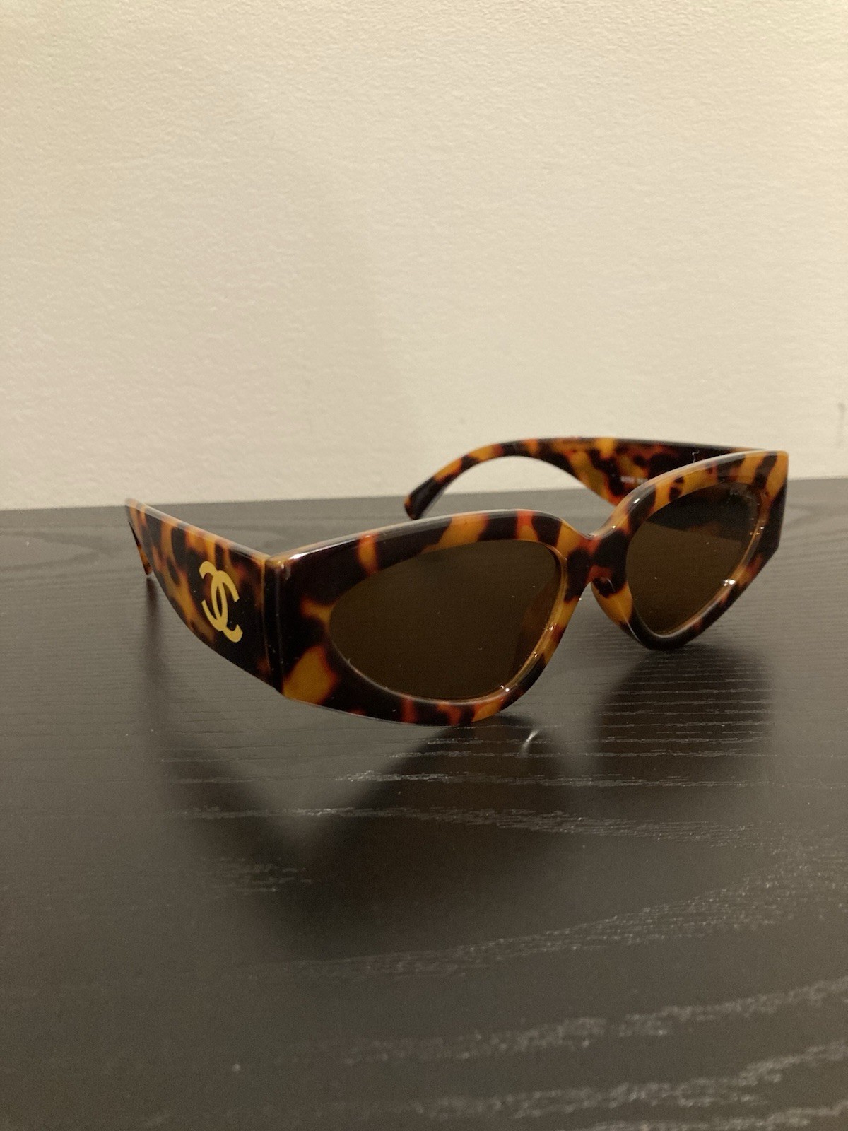 Chanel Women Sunglasses Tortoise Shell Frame