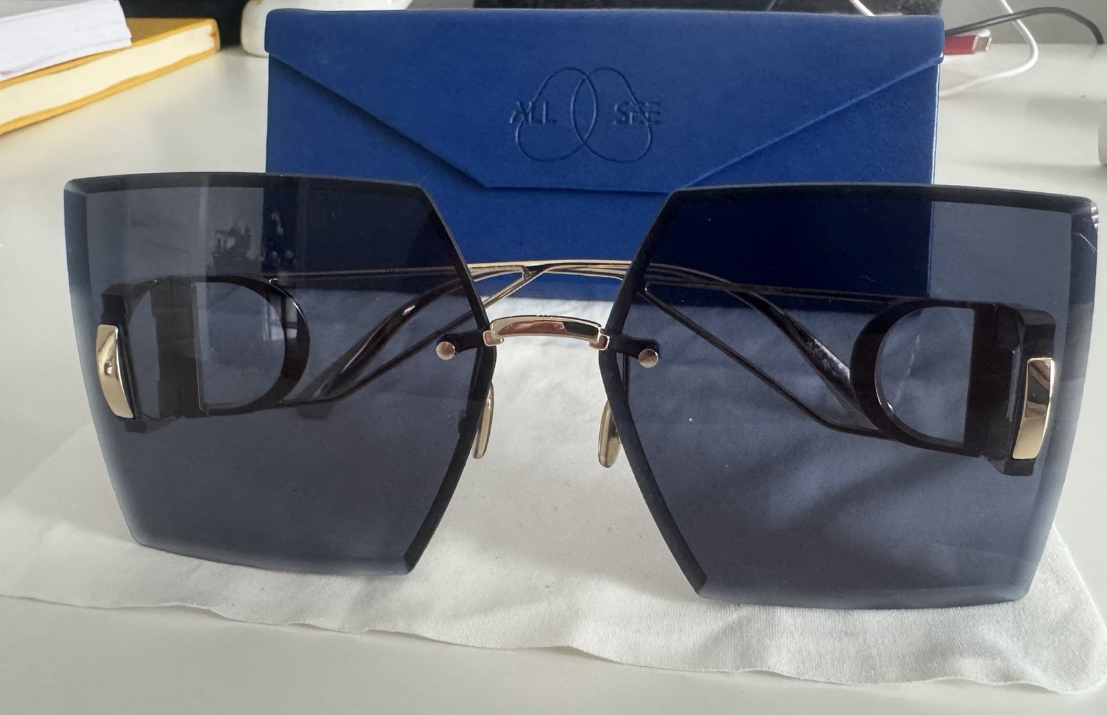 Christian Dior 30 Montaigne Shield Sunglasses Blue Lens Gold Frame