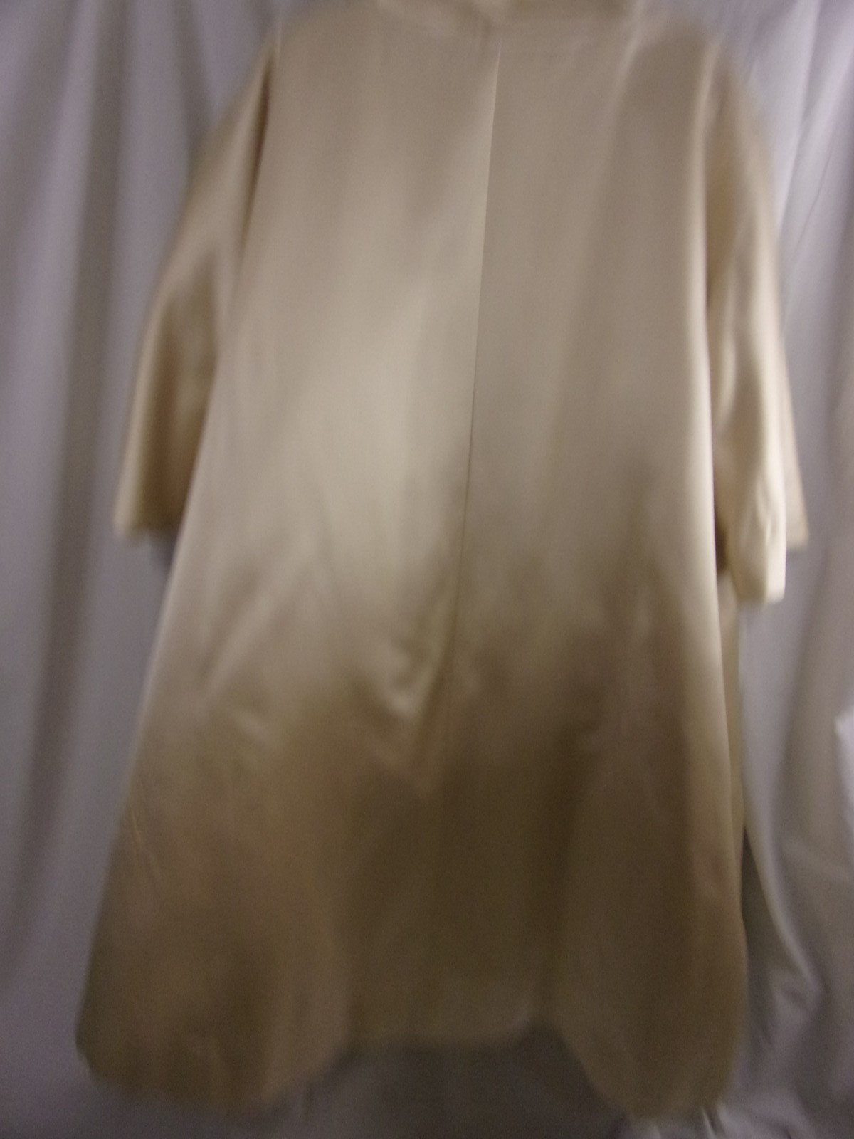 Vintage Swing Style Opera Coat Champagne Silk Shawl Scarf Collar STUNNING M/L