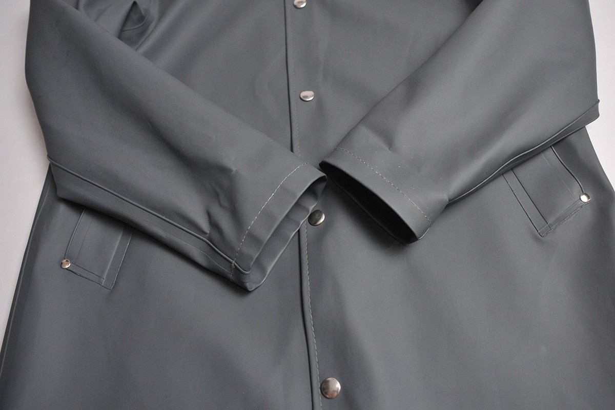 Mens STUTTERHEIM Stockholm Original Raincoat size S
