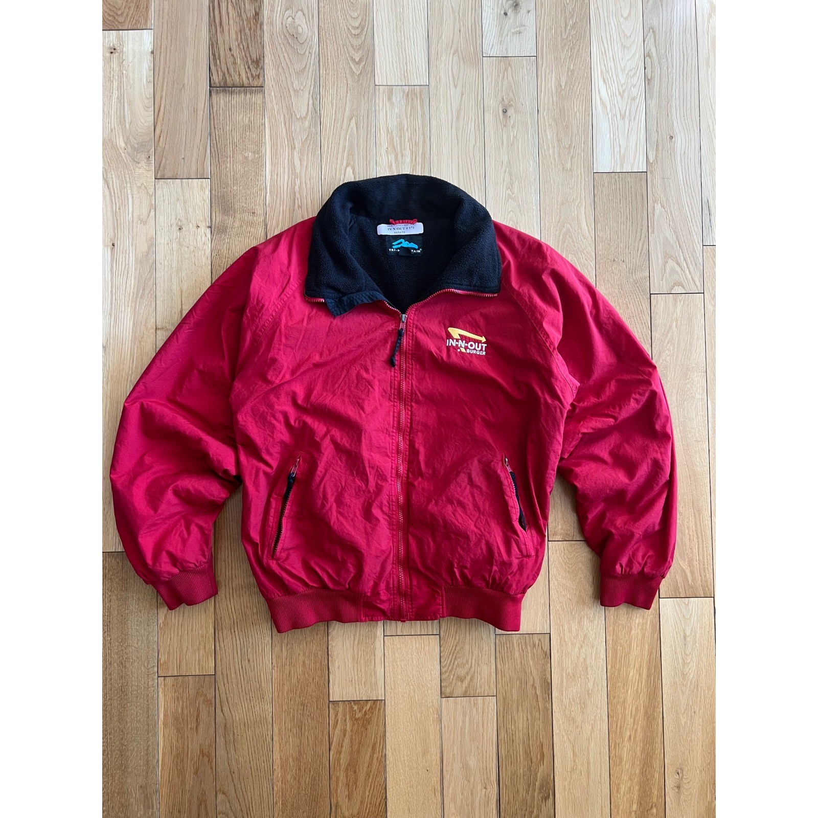 In-N-Out Tri-Mountain Red Employee Official Jacket Fleece Lined Size Medium