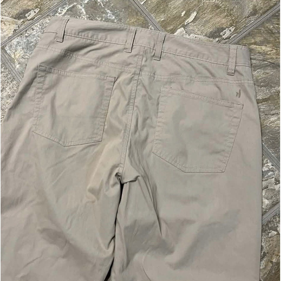 Johnnie-O Prep-Formance Pants Mens 34×32 Tan 5-Pocket Tech Stretch