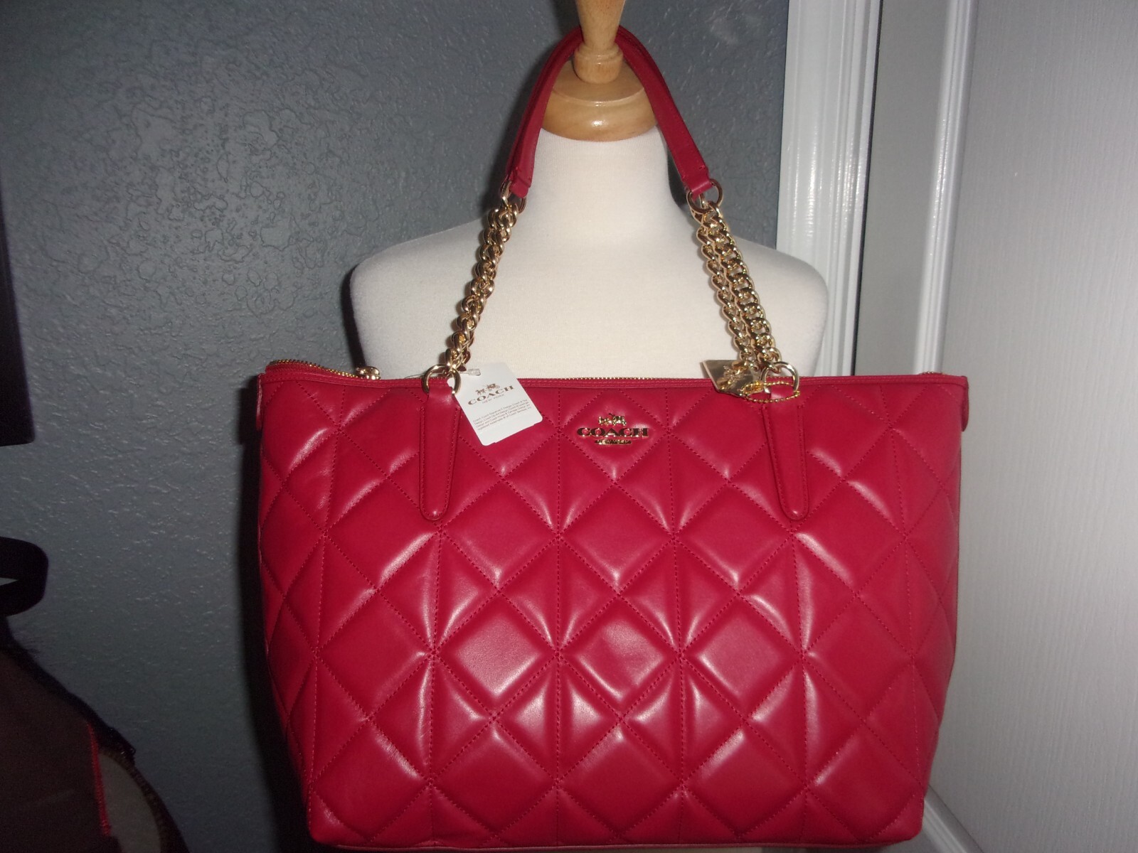 COACH WOMEN’S AVA CHAIN TOTE IN QUILTED LEATHER F36661 Red NEW MSRP $495