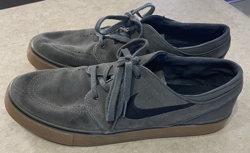 Nike SB Stefan Janoski Gray Suede Gum Sole Skateboarding Men’s Sz 11