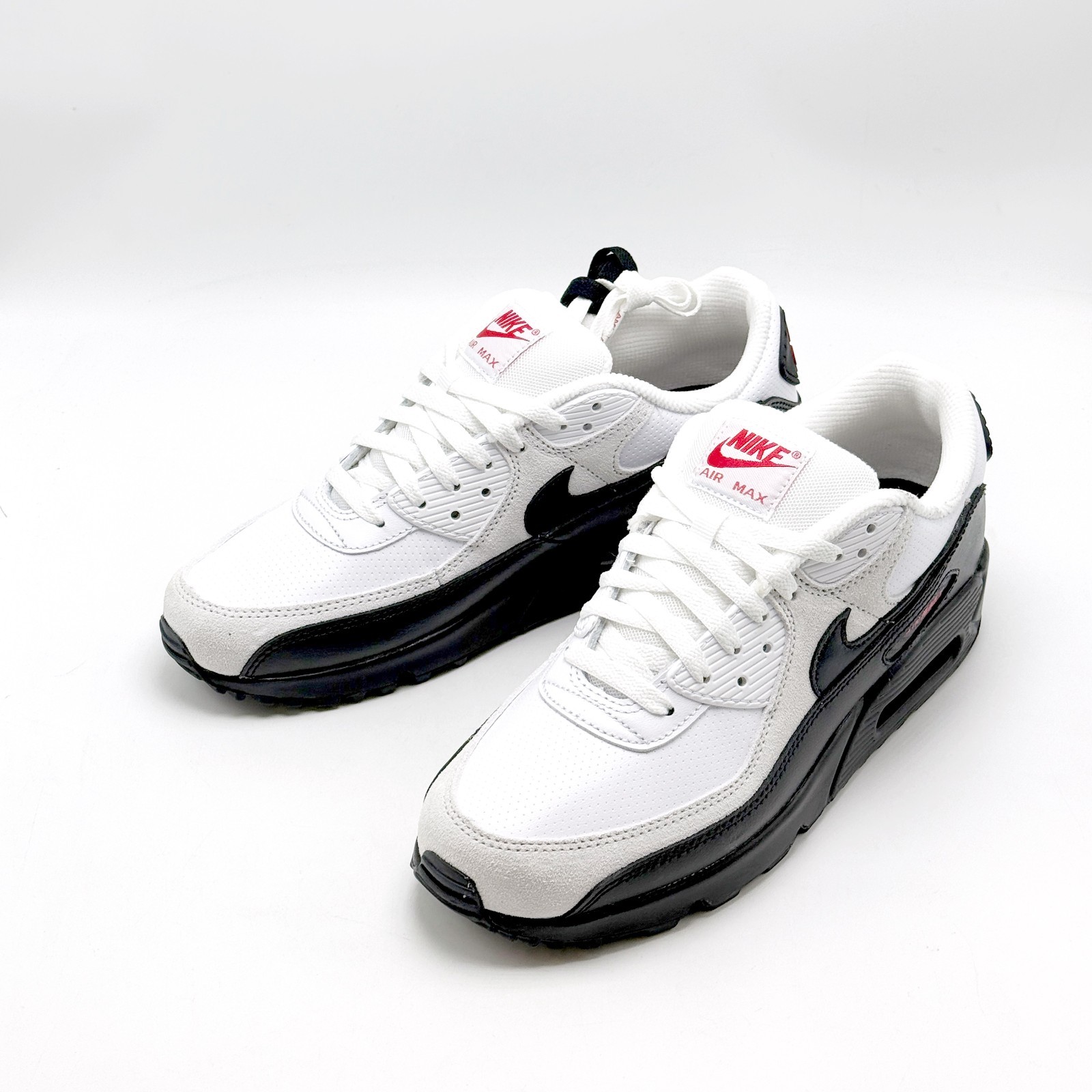 *NEW* MEN Nike Air Max 90 Perforated Leather WHITE / BLACK (IV2867 100) 👍