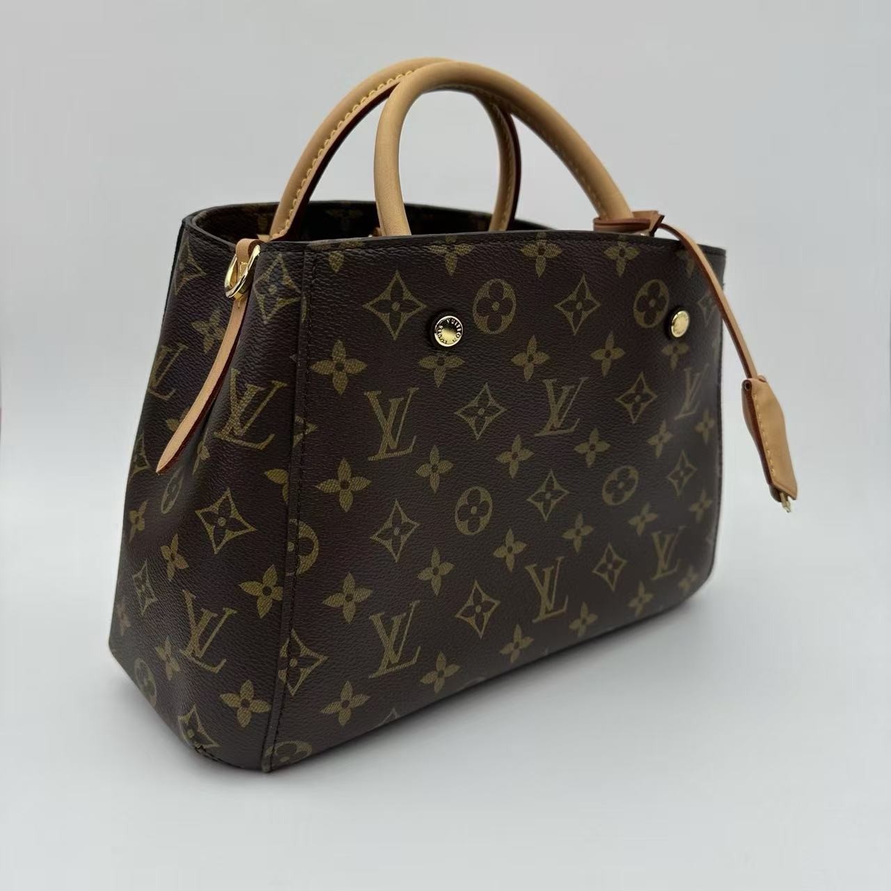 Louis Vuitton Monogram Montaigne BB Handbag with Detachable Shoulder Strap