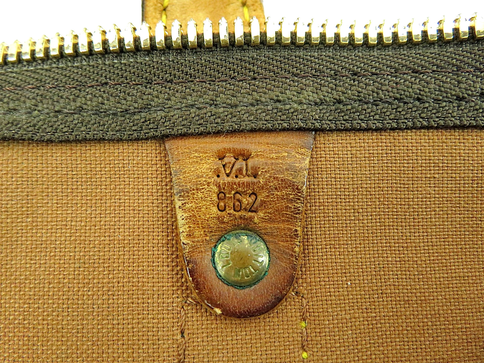 Authentic LOUIS VUITTON Keepall 55 Monogram Canvas Duffel Bag #64013