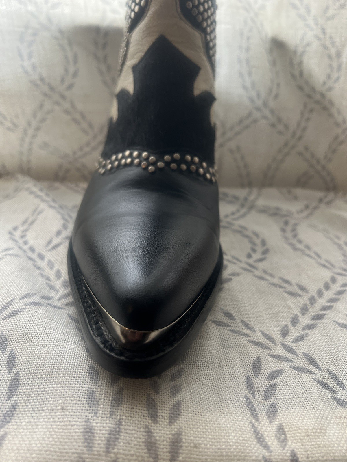 MEZCALERO leather boots black & ivory. Silver details and silver tip. SIZE 10