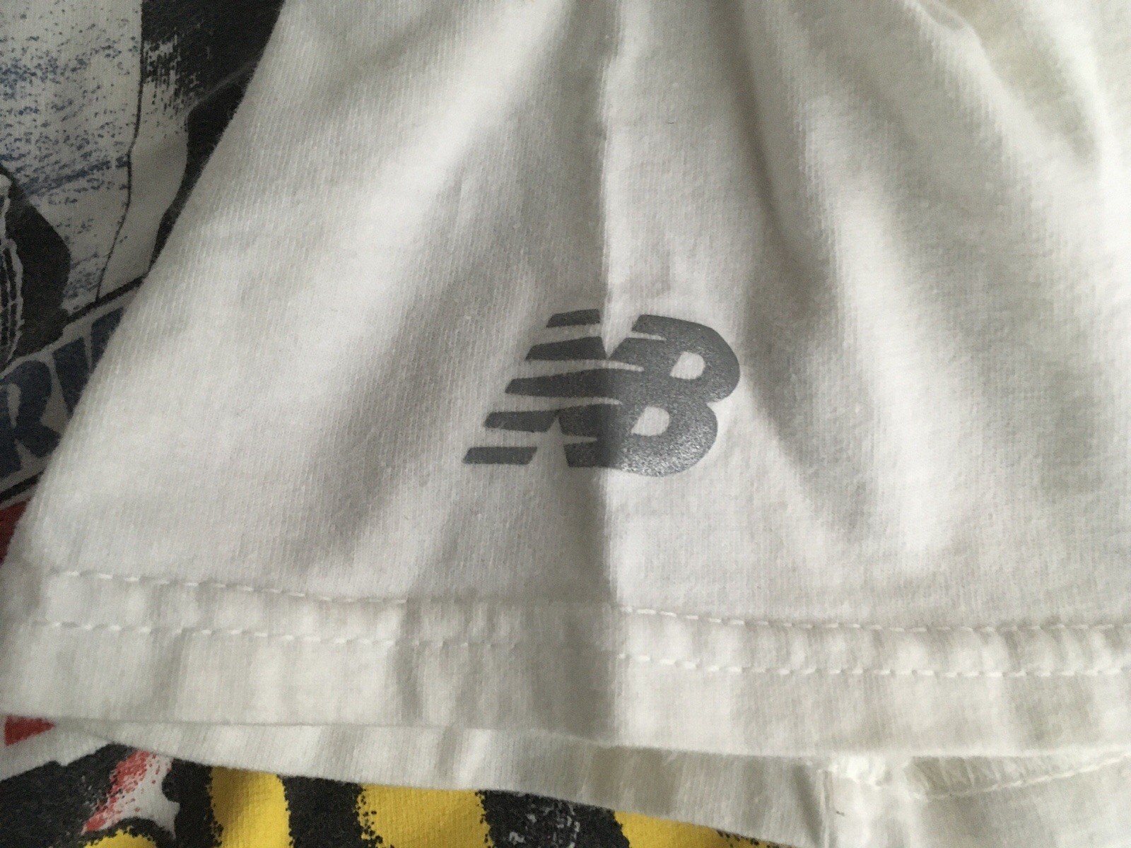 New Balance 2015 New York Comic Con White Graphic Tee Shirt Large