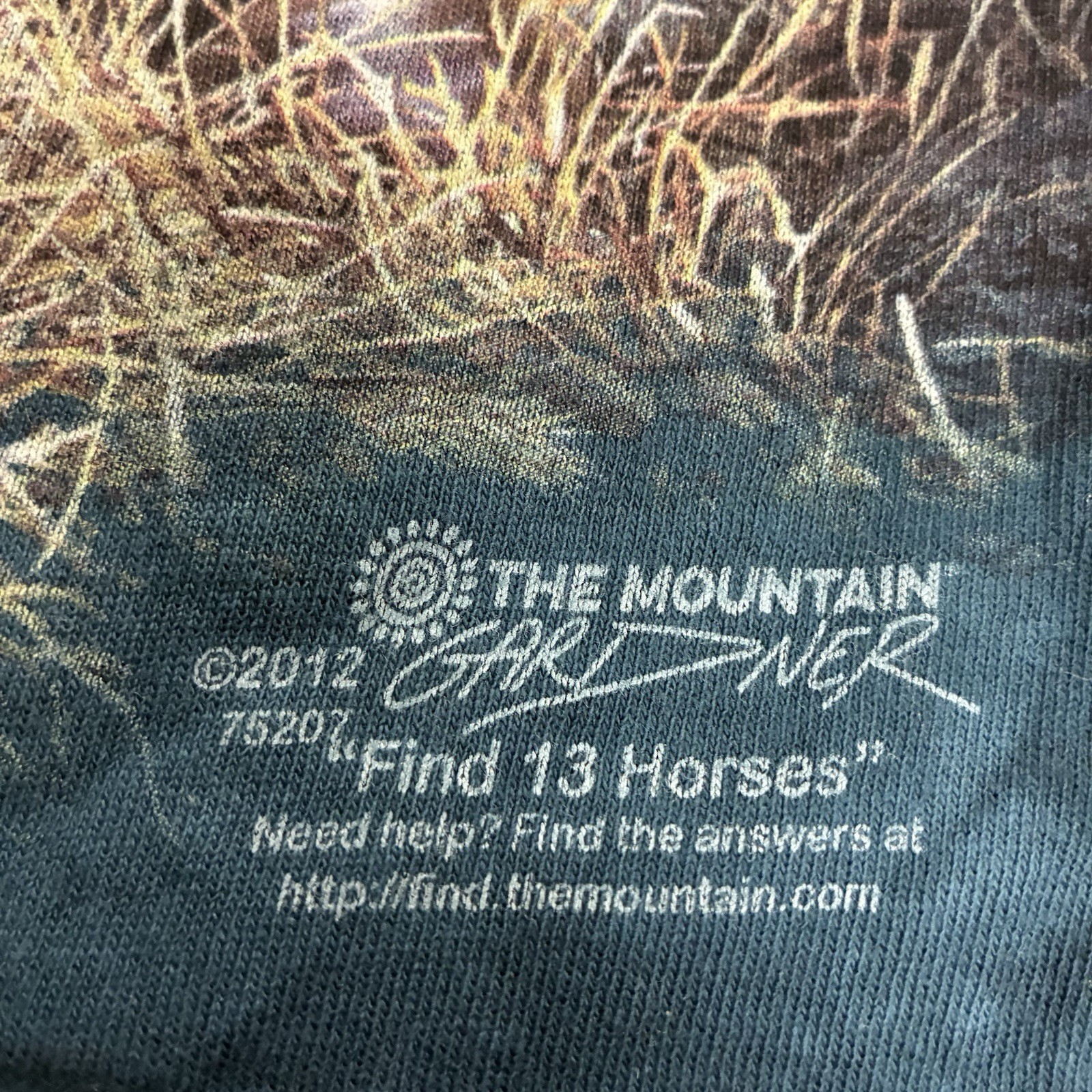 The Mountain Horse T-Shirt Unisex Small Blue 2012 “Find 13 Horses” Hidden Images