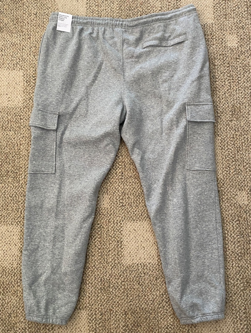 Nike Club Fleece Cargo Pants Sweat Sweatpants FN3805-063 Gray Men’s Size XXL