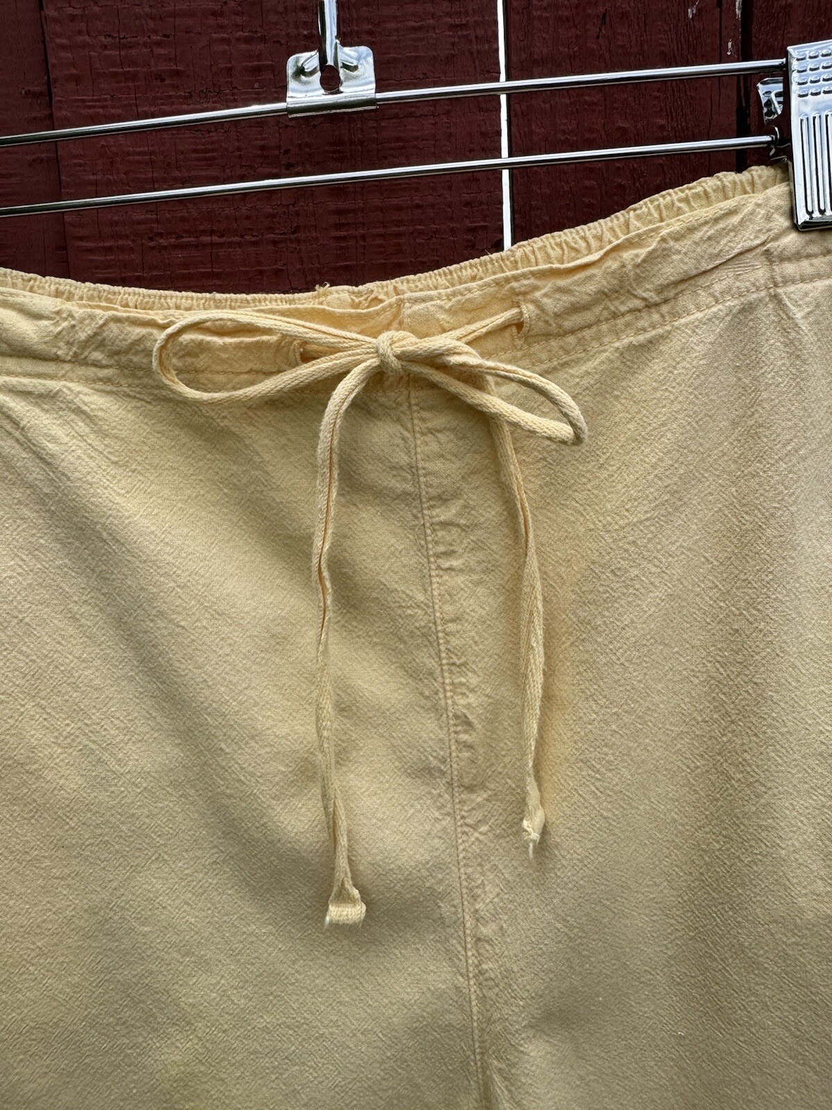 Classic Elements Butter Yellow Capri Pants Summer Vacation 90s Y2K 100% Cotton