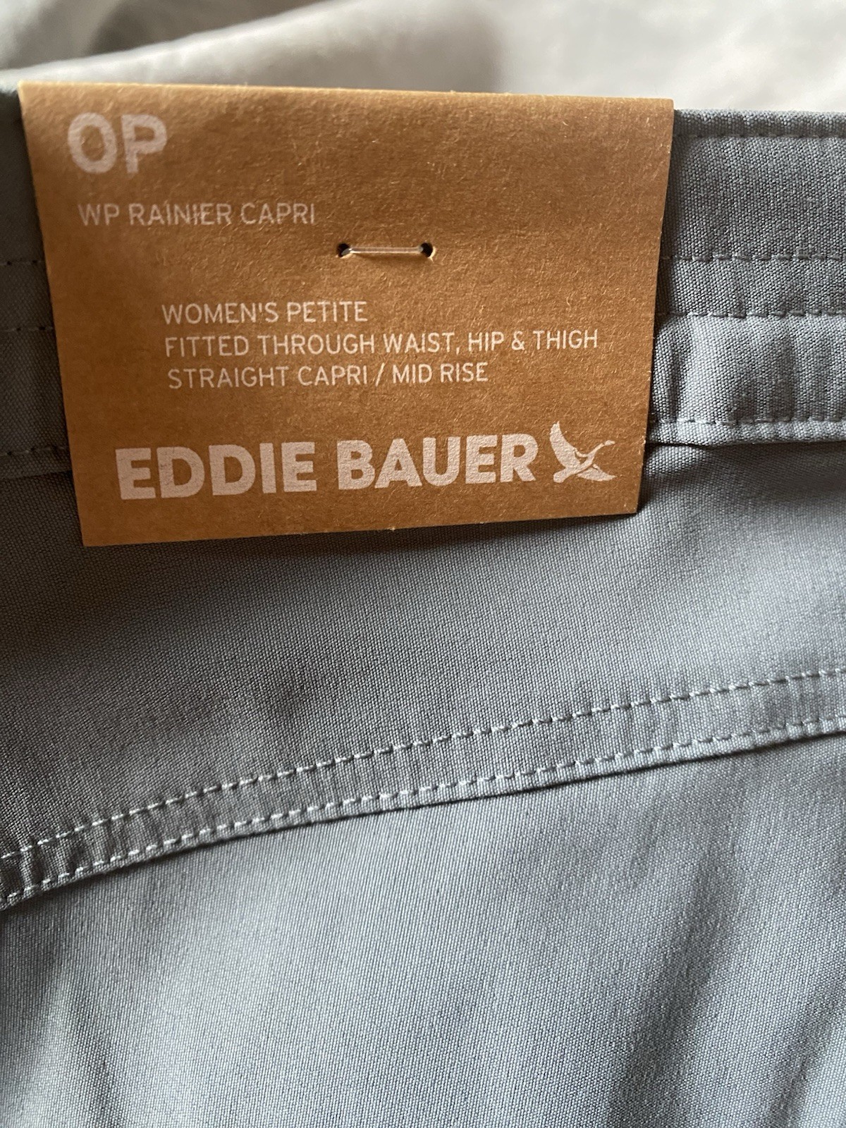 Eddie Bauer Women’s Rainier Graphite Hiking/Outdoor Capri Pants NWT Size 0P