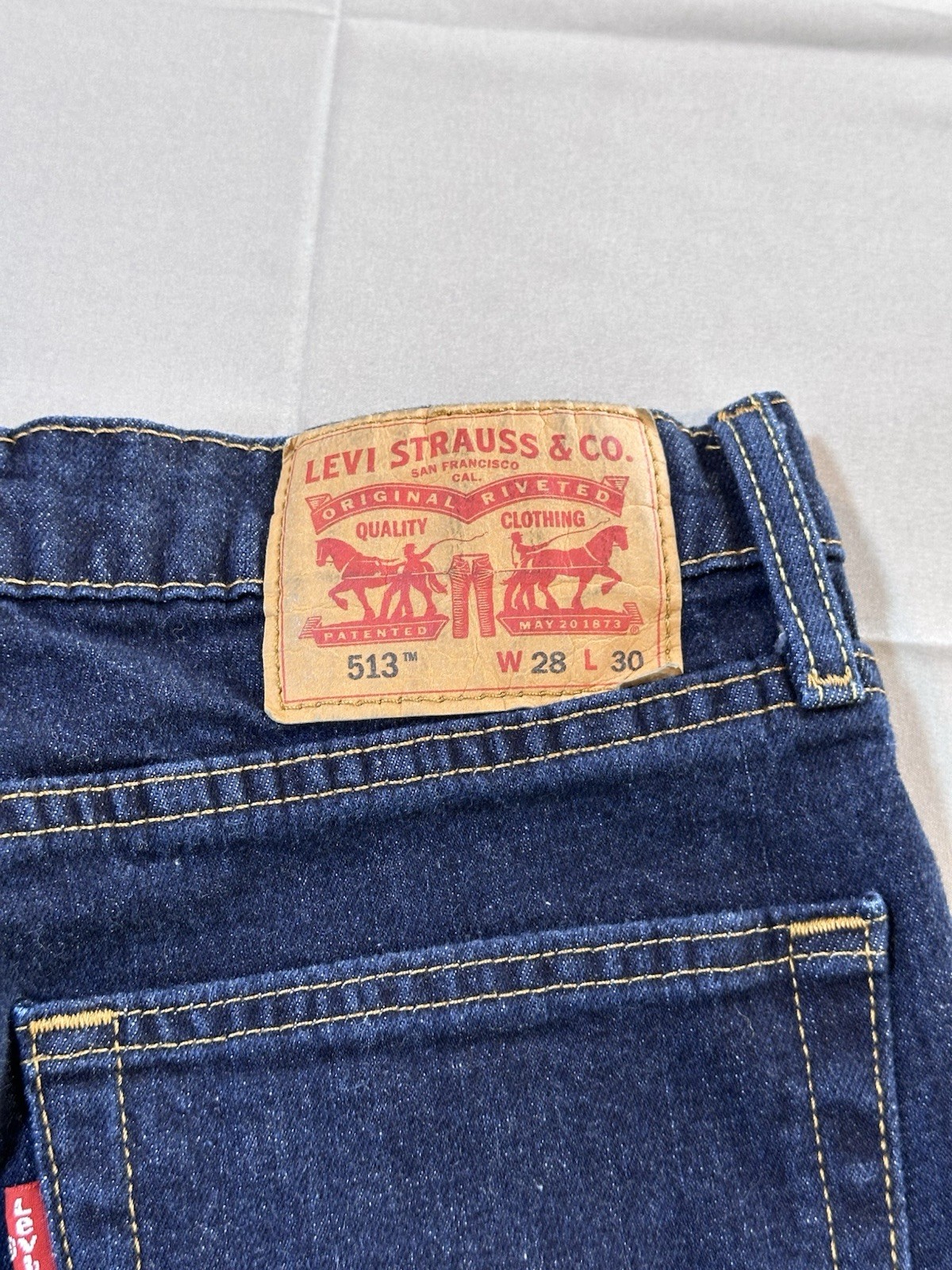 Levis 513 Slim Straight Jeans Men’s 28/30 Blue Denim Medium Wash Cotton Stretch