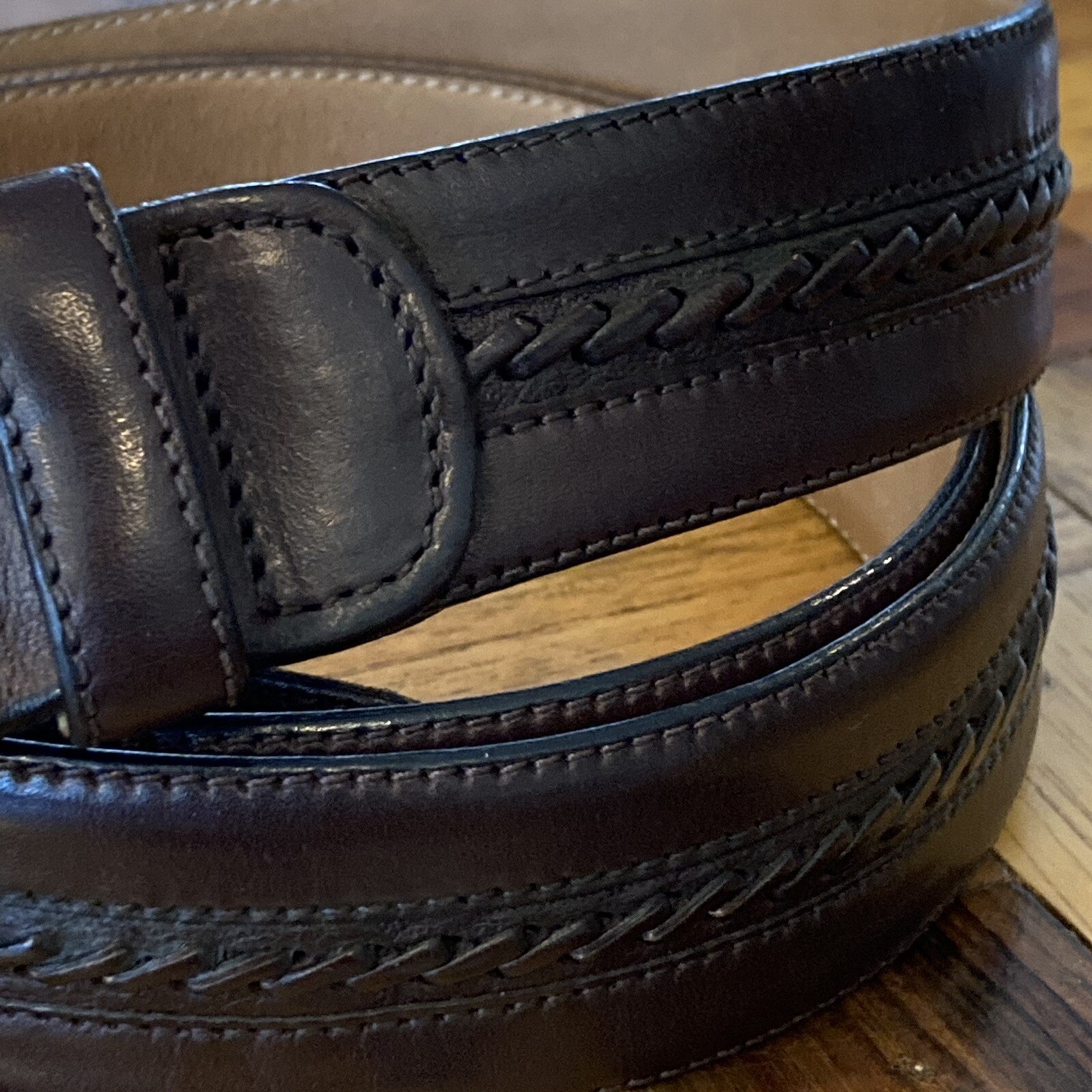 Mezlan Solid with Woven Inlay Brown Leather Mens Belt Size US 44 Made in Spain