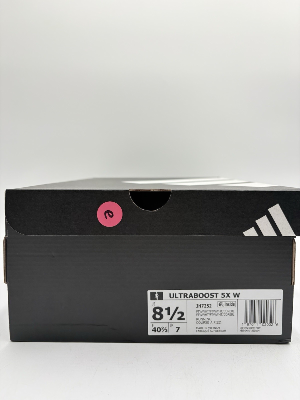 Adidas Women’s Ultra Boost 5X Size 8.5 Cloud White Core Black Women’s |JH7252|