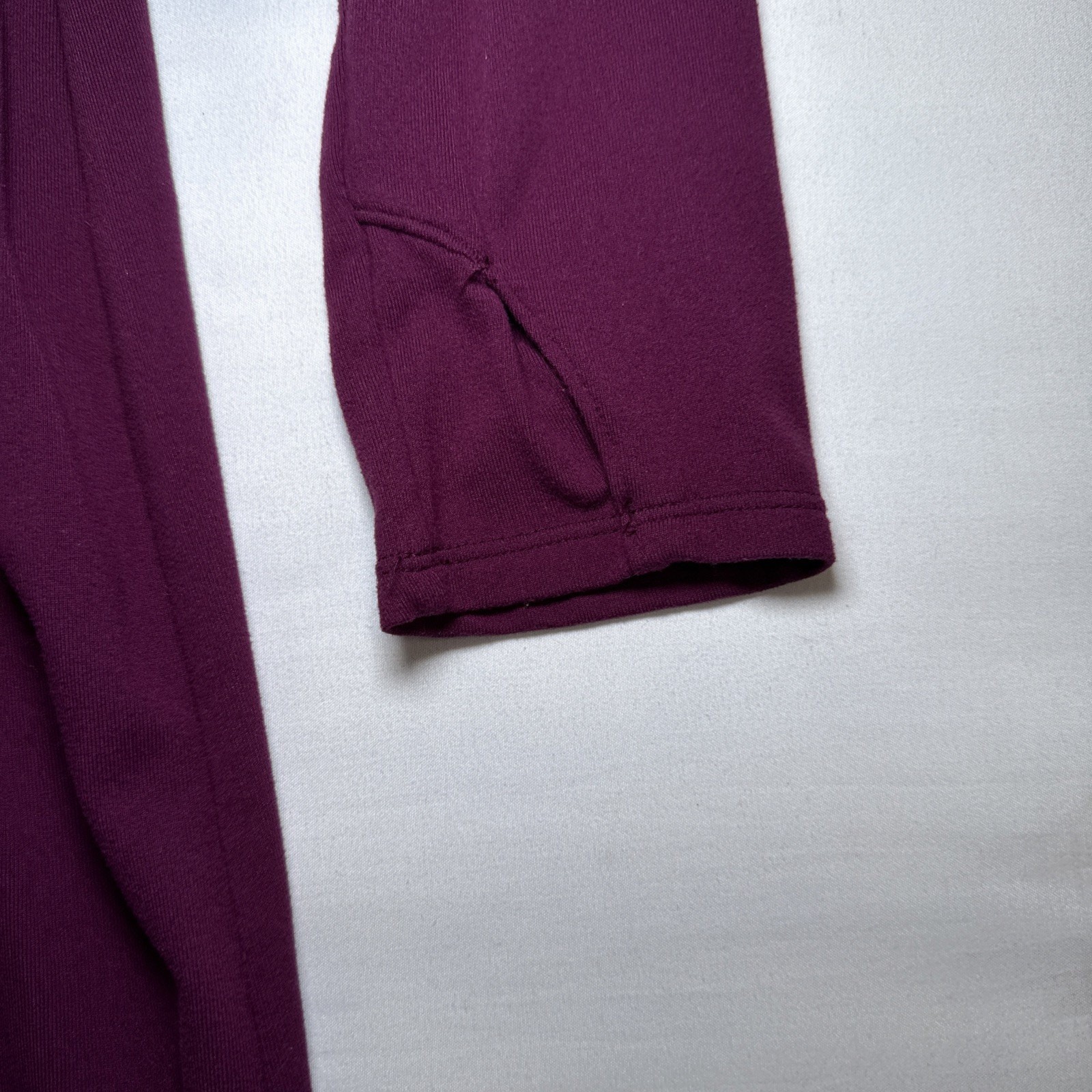 ATHLETA Suedy Lady Dress Womens MT Tall Burgundy Pockets Thumbholes Surplice EUC