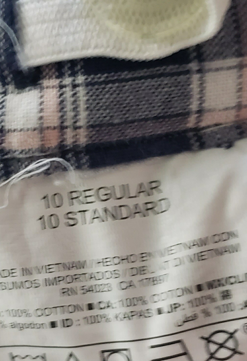 Boys Old Navy Blue Plaid Bermuda Shorts – Size 10 – Cotton