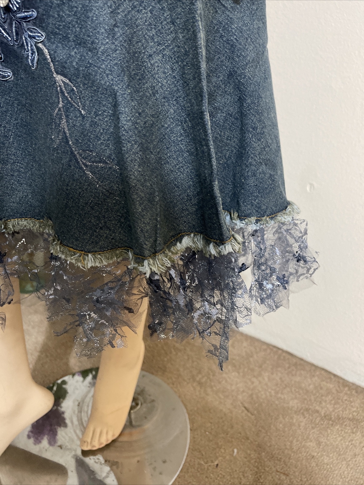 Blue Cotton Denim Beaded Embroidered Ruffles Boho Zip Size XL(10-12) Skirt 3361
