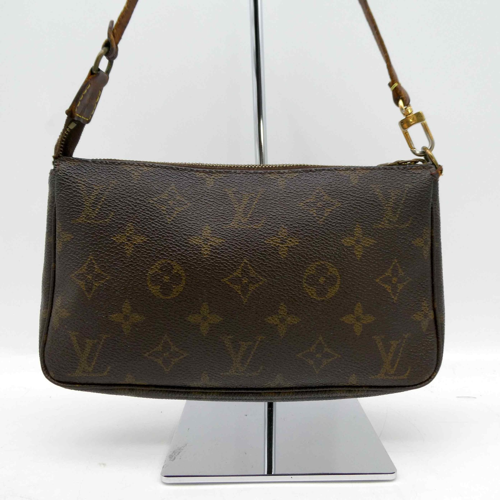 [Genuine Strap] Louis Vuitton Pochette Accessoires Bag PVC M51980 Monogram 1055