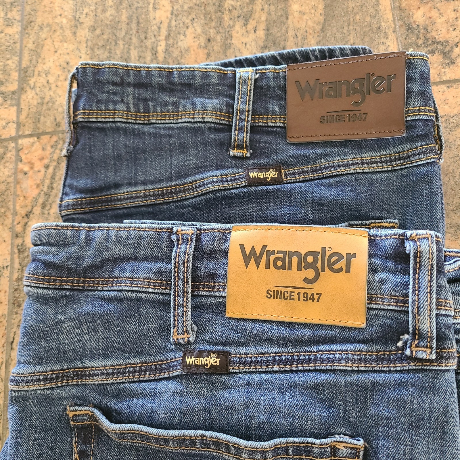 2 Wrangler 1796601 Regular Fit Men’s Jeans 40X29 98% Cotton 2% Elastane