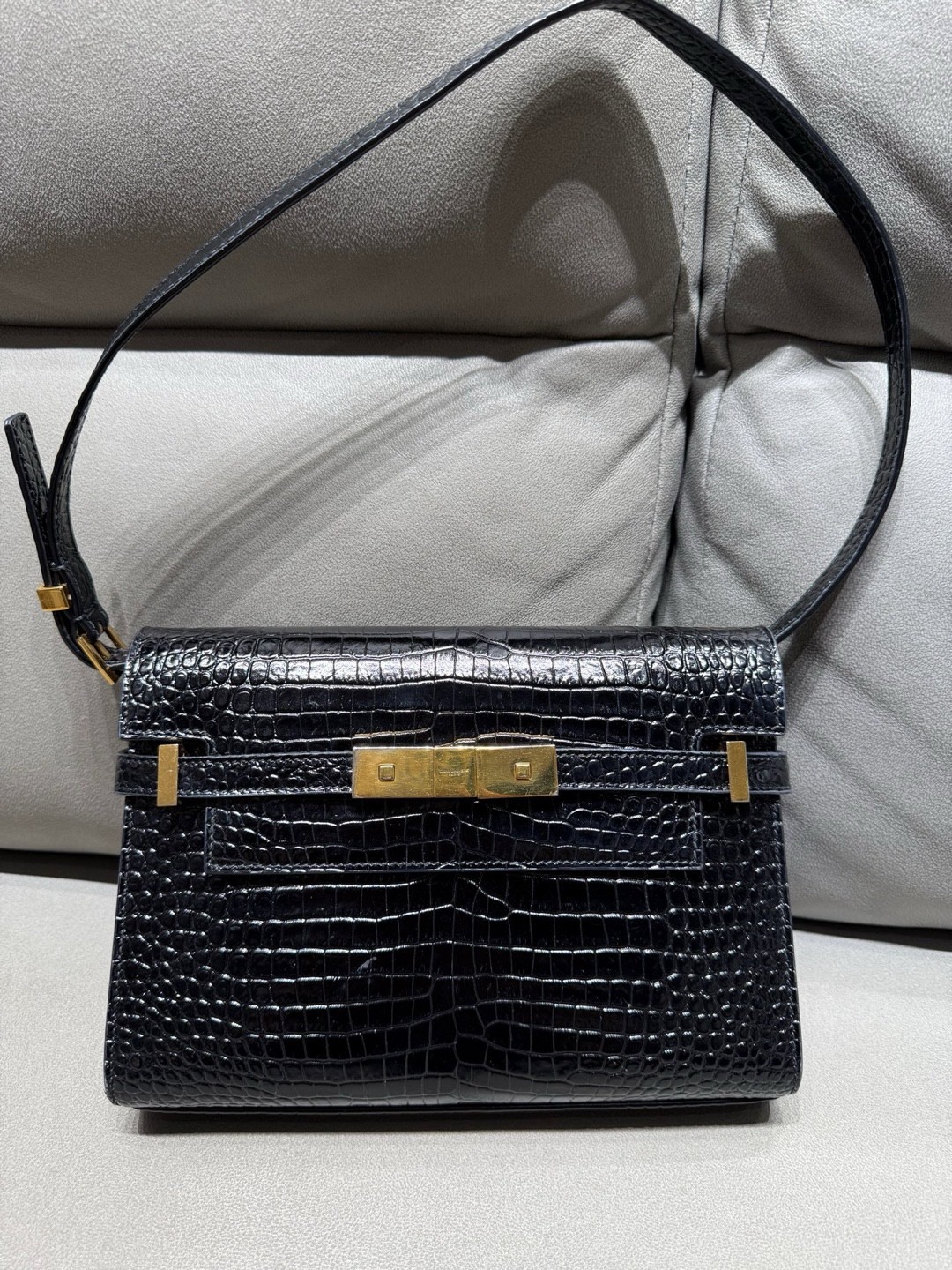 Saint laurent Pre-Owned Authentic Shoulder Bag 24*17*6cm