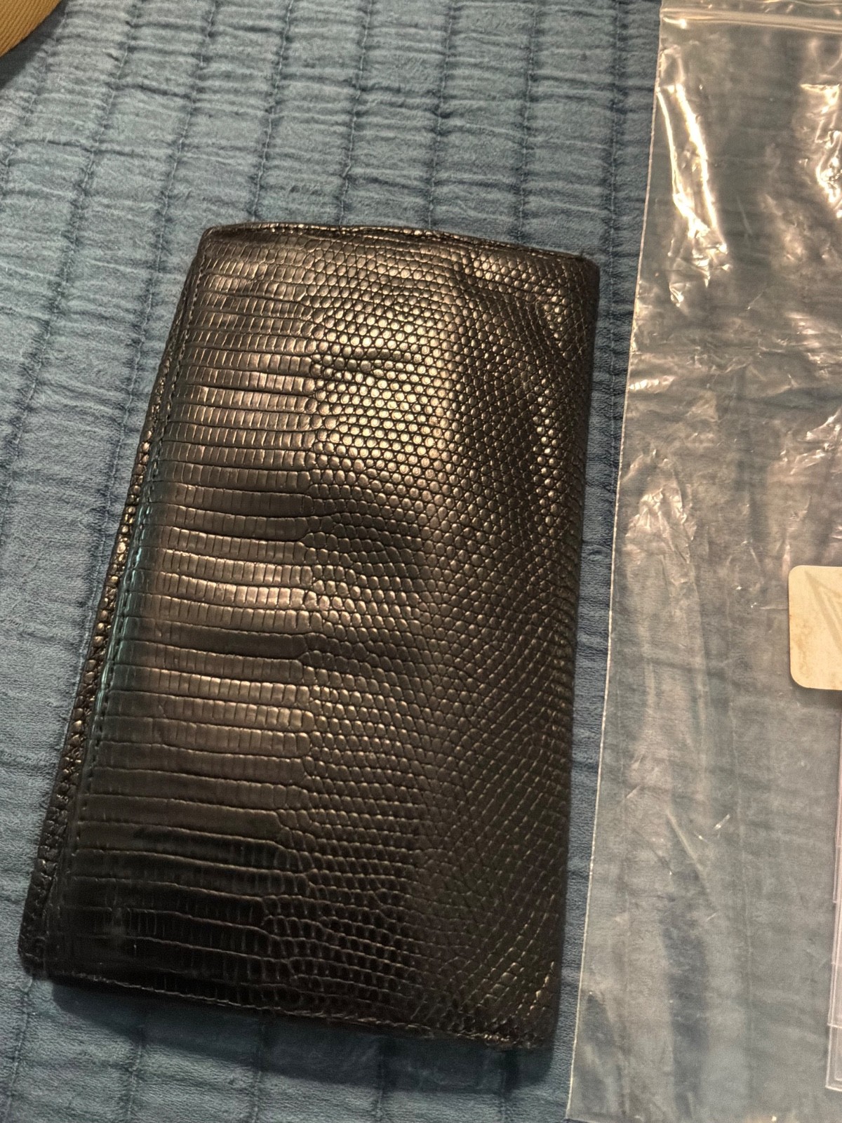 Beautiful Bosca Genuine Lizard Suit Coat Wallet, Black, With Two Inserts,Italy